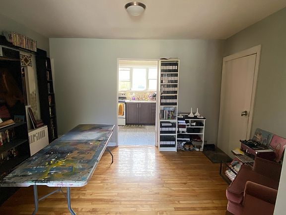 5th image of 831 Kirkwood Ave #3