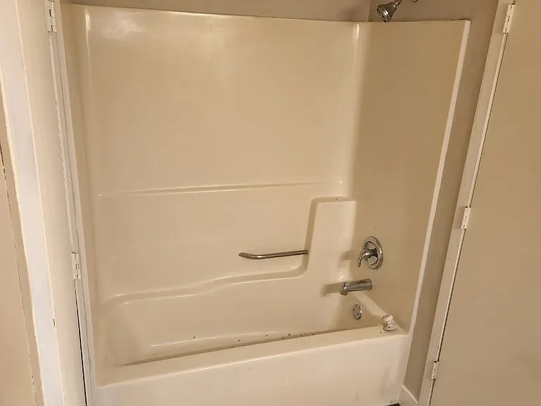 1320 Riverside Dr #1 — Photo 9