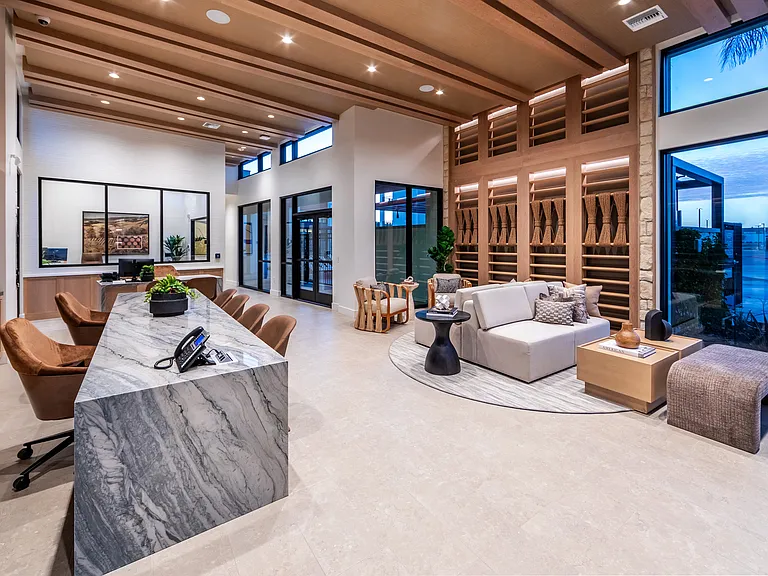 Leasing Office
