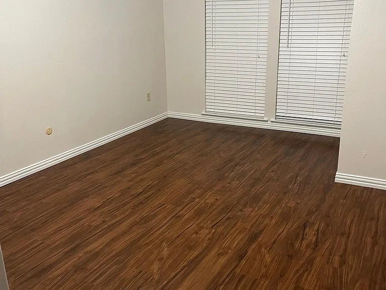 11816 Garden Terrace Dr — Photo 14