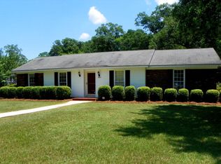 1810 Lakeridge Dr, Albany, GA 31707