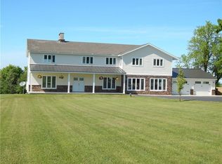 2950 Straight Rd, Fredonia, NY 14063