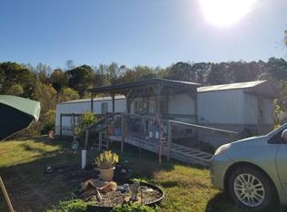 1394 Shoulder Run Dr, Moneta, VA 24121