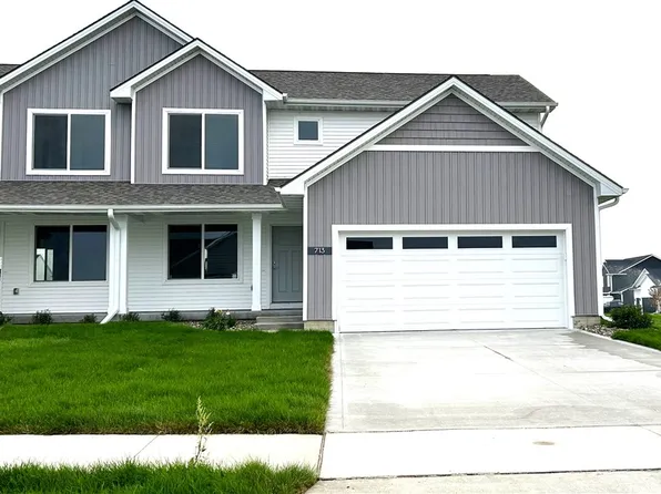 713 3rd St NW, Bondurant, IA 50035