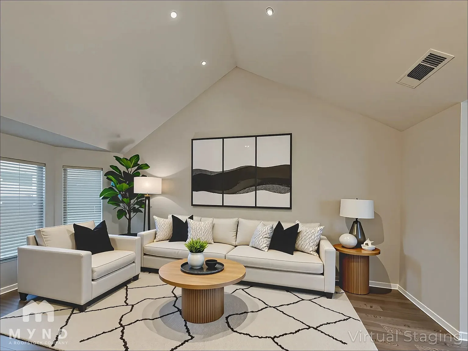 3 bed, 2.0 bath, 1190 sqft, $1,515 — Photo 2