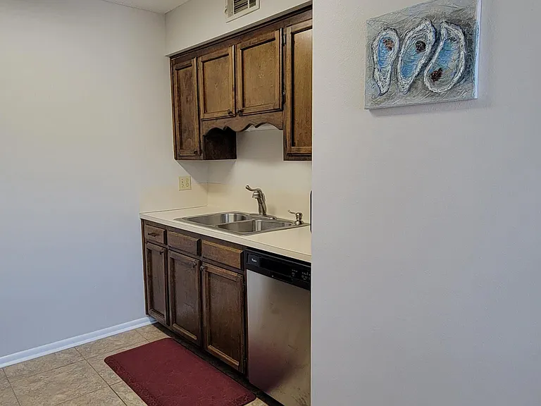 5120 Butter Creek Ln #4 — Photo 10