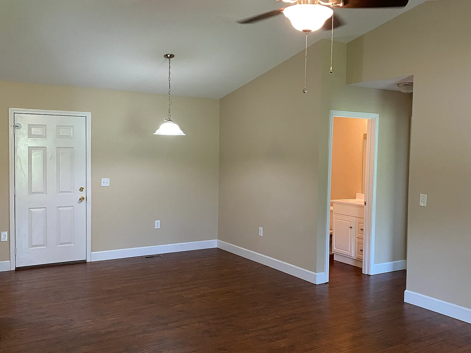 1120 Fourth St — Photo 3