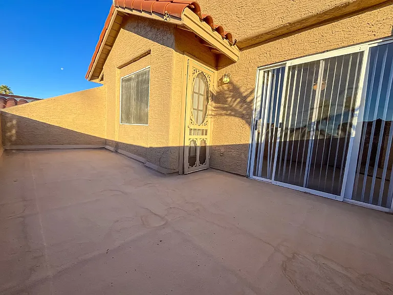 9276 E Sutton Dr — Photo 25