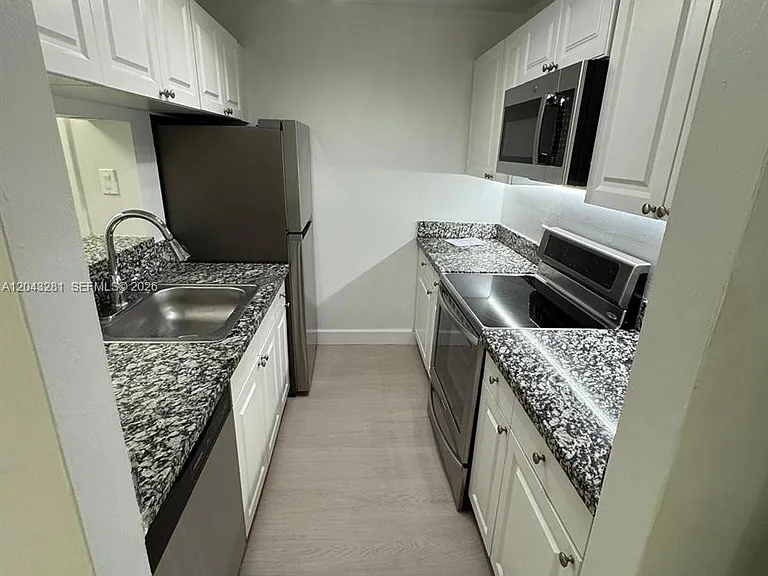 4341 W McNab Rd #21 — Photo 10
