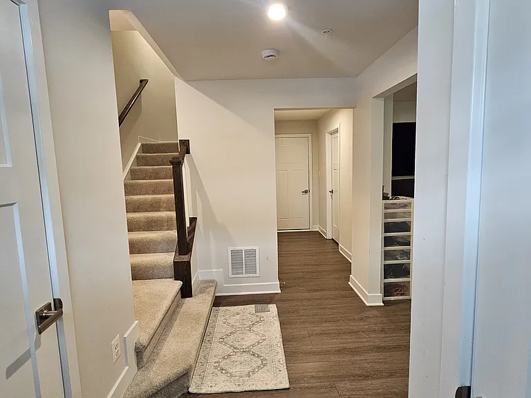 16573 Fife Way — Photo 8
