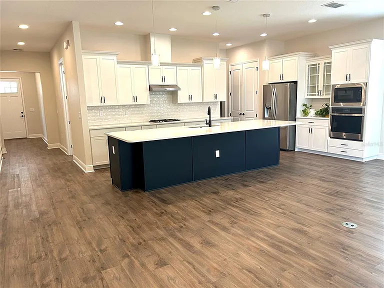 1598 Whitewood Ct — Photo 4
