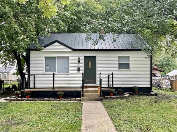 826 S Kenmore St, South Bend, IN 46619