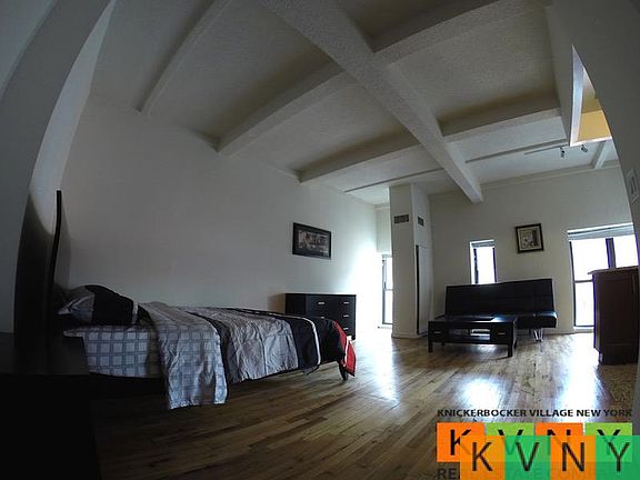 2nd image of 160 Bleecker St APT 4FW
