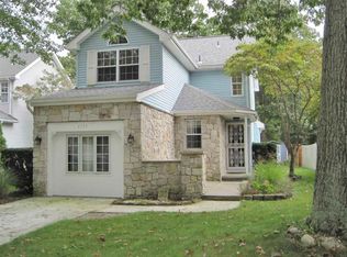 6151 White Oak Way, Mays Landing, NJ 08330