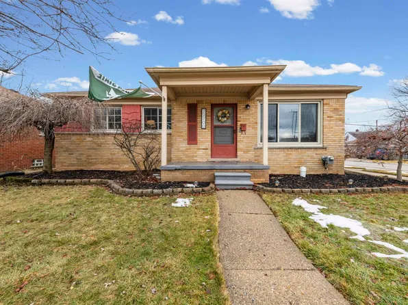 22700 Harper Lake Ave, Saint Clair Shores, MI 48080