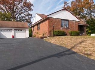 15 Lowe St, Wharton, NJ 07885