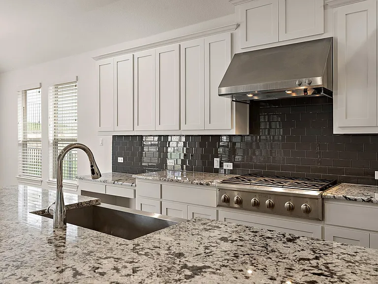 4705 Napoli Shore Dr — Photo 15