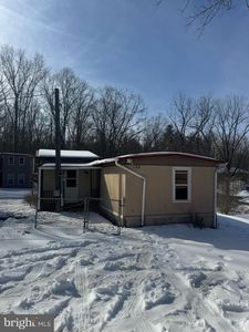 122 Cave Hill Ln, Gore, VA, 22637