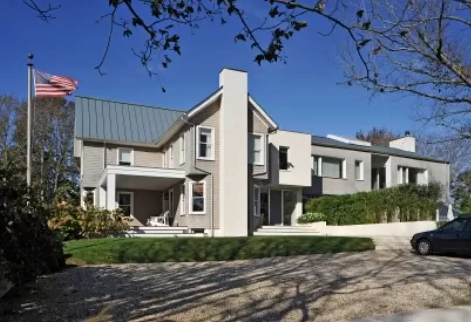 Spacious & Elegant in Sagaponack South — Photo 1
