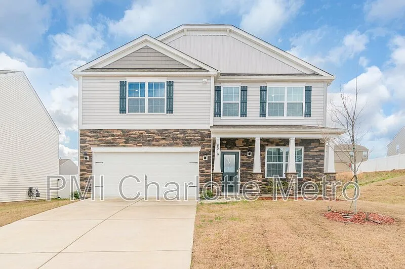 8019 Rowling Dr