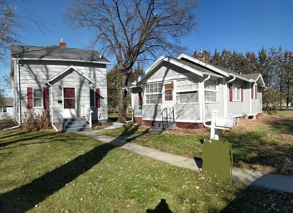 1st image of 529 2nd St SE