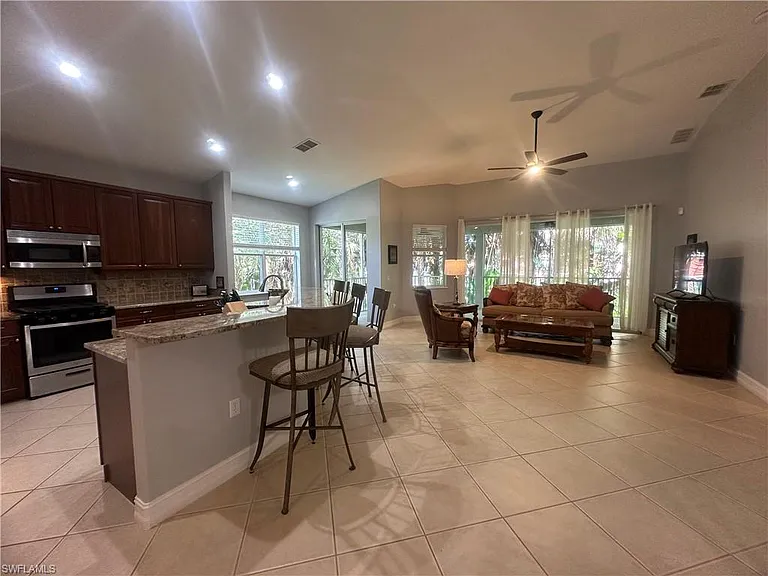 2004 Tarpon Bay Dr N #201 — Photo 10