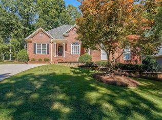 8115 Parkside Ln, Covington, GA 30014