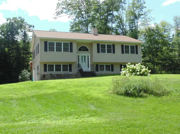 1192 N Main Street, Winterport, ME 04496