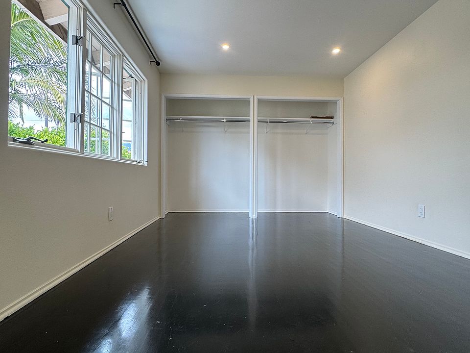 1st image of 406 W Figueroa St APT C1