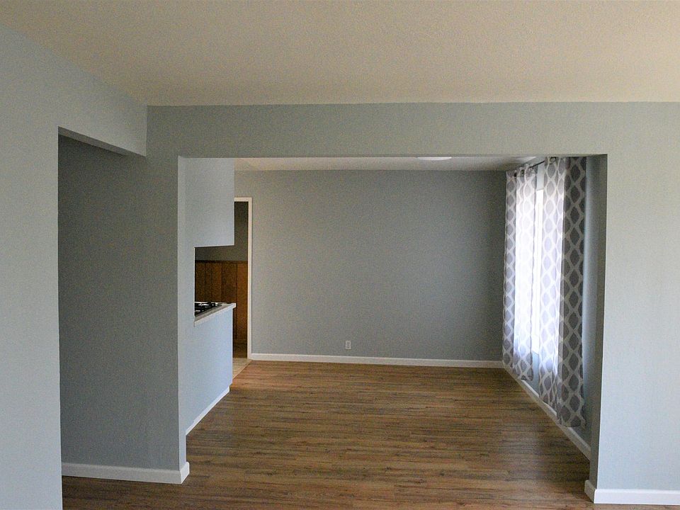 1st image of 257 Oakcrest Ave