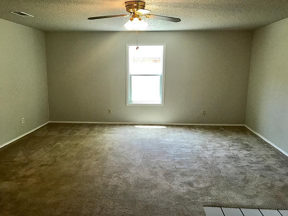 4th image of 7245 Windcrest Ln