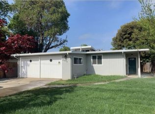 2573 Fordham St, East Palo Alto, CA 94303