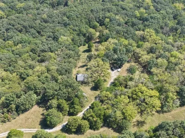 2218 Fox Trot Rd, Florence, MO 65329