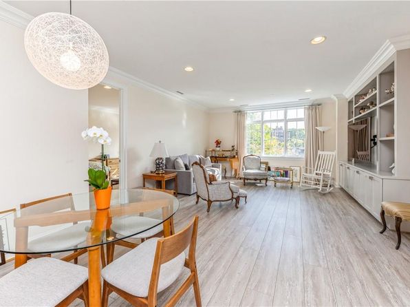 1 Christie Place #205E, Scarsdale, NY 10583