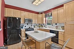 5th image of 3729 Westfield Ct