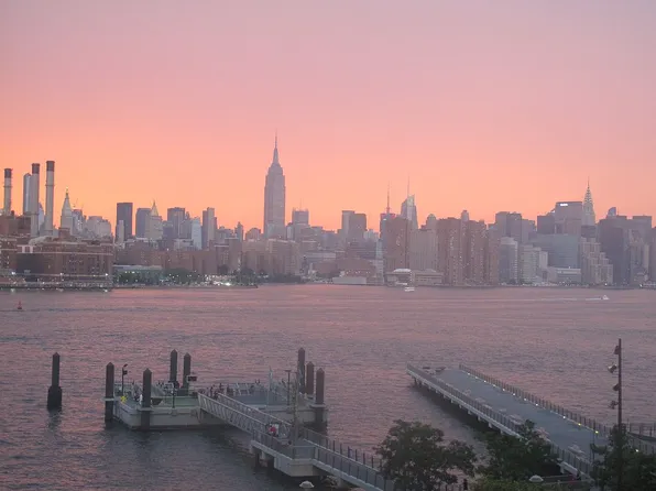 2 Northside Piers APT 5U, Brooklyn, NY 11249