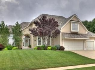 12721 Maple St, Overland Park, KS 66209