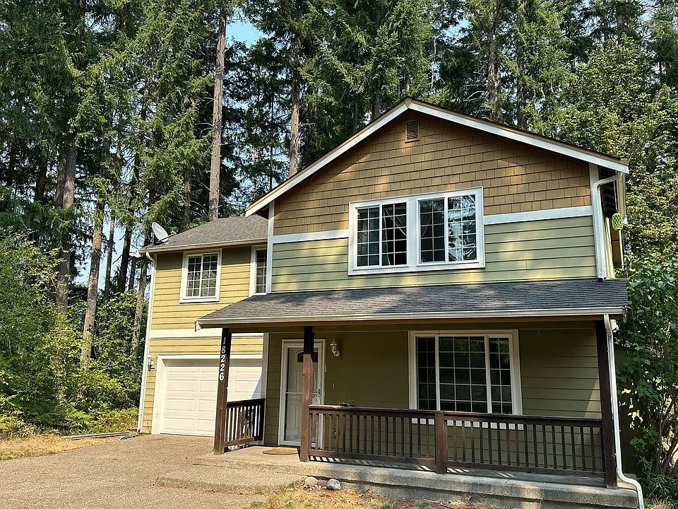 18226 Big Fir Ct SE