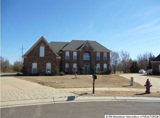 13306 Baskins Cv E, Olive Branch, MS 38654