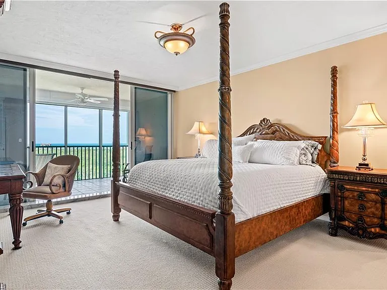 7515 Pelican Bay Blvd #7B — Photo 22