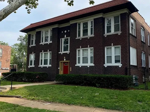 6262 North Dr #2E, Saint Louis, MO 63130