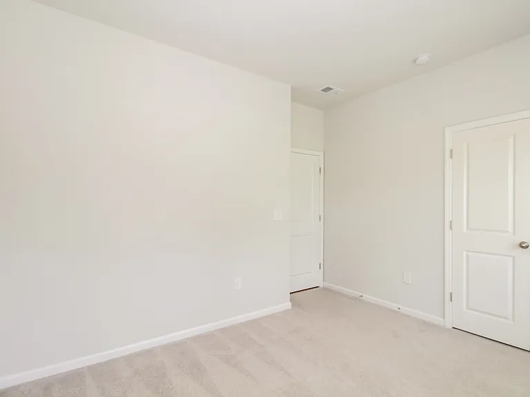 128 S Reindeer Rd — Photo 12