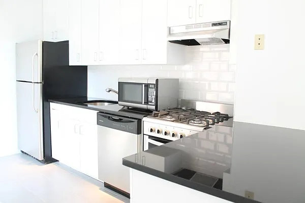 Rented by Level Group | media 48