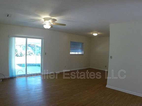 3rd image of 2708 College Cir