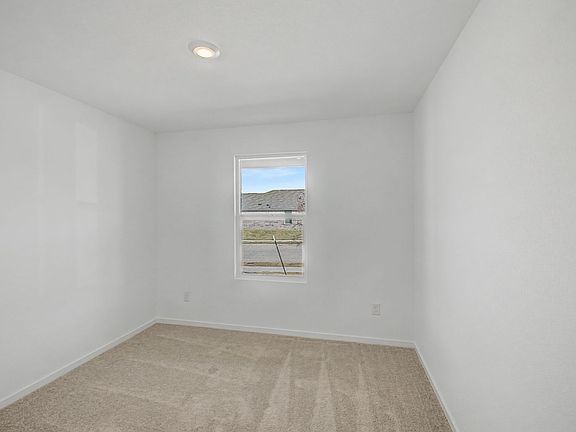 3rd image of 961 Prestonwood Ln