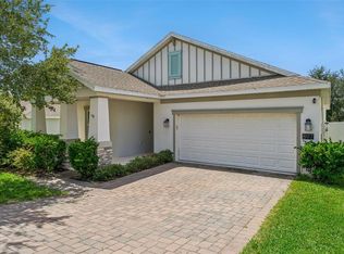 897 Carmillion Ct, Groveland, FL 34736