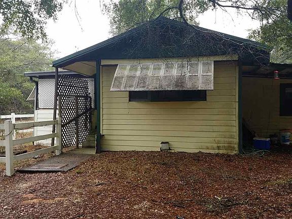 4th image of 5286 Eaton Dr