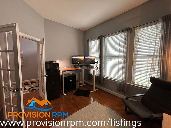 3rd image of 102 Sanderling Ct