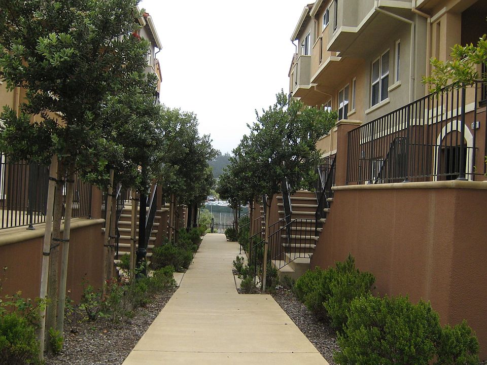 1st image of 1353 Isabelle Cir