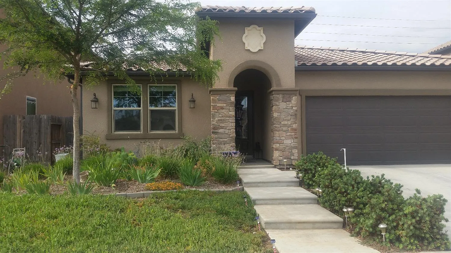 5867 E Eugenia Ave photo 1